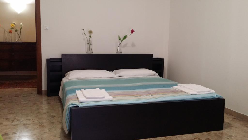 Casa Farinati 2 Appartement Verona Buitenkant foto